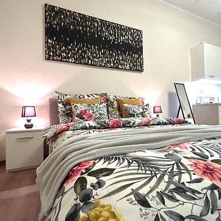 Apartman Gold บูดาเปสต์ ภายนอก รูปภาพ